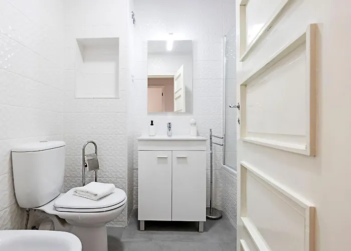 Apartment Torrinha 83 By Lovelystay Porto