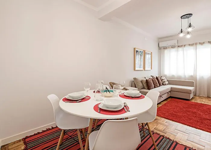 Apartment Torrinha 83 By Lovelystay Porto