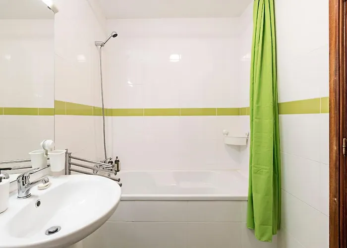 Torrinha 83 By Lovelystay פורטו